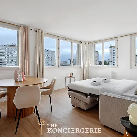Cozy Haven In The Heart Of Buttes-chaumont